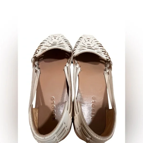 Nisolo Woven leather cream Sandals Elegant and Versatile - Picture 10 of 14
